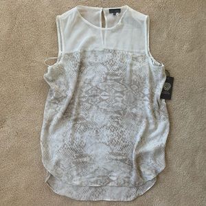 NWT Vince Camuto Snake Print Top